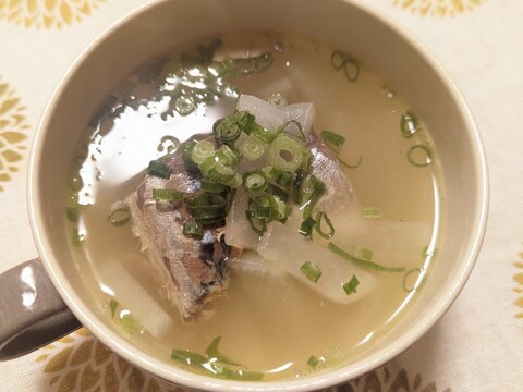 缶詰レシピ☆サバ缶と大根の根昆布だしスープ